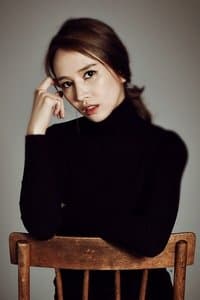 Naomi Scott