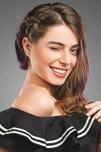 Naomi Scott