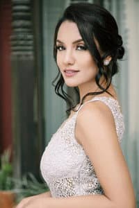 Naomi Scott