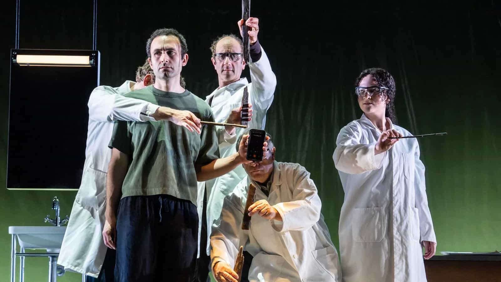 National Theatre Live: Mnemonic