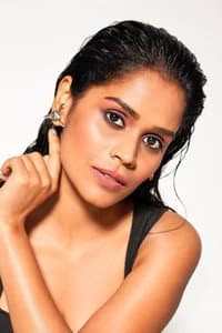 Naomi Scott