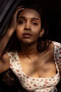 Naomi Scott